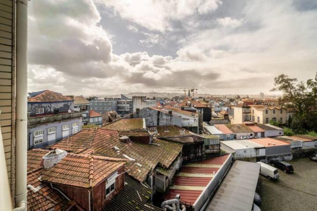 Apartamento Praca - Vistas Sobre A Cidade Porto Ngoại thất bức ảnh